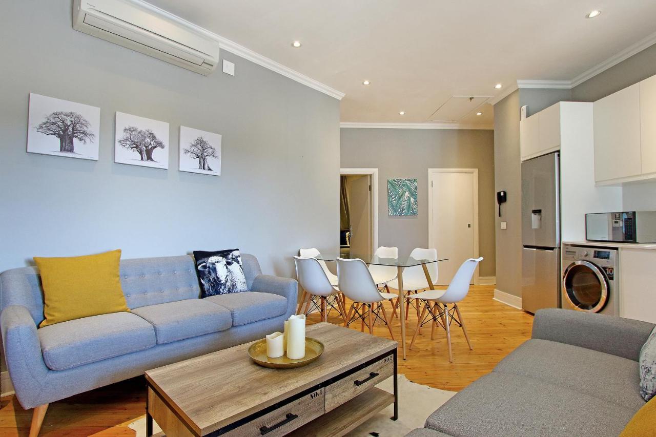 Warwick Mansions 11 * Cape Town